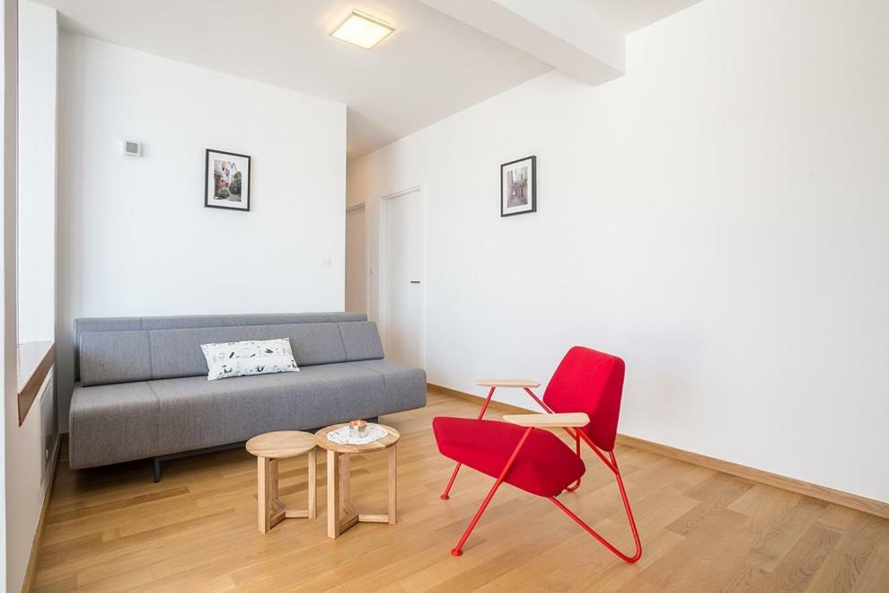 Apartments Jelena Ražanj Exterior foto